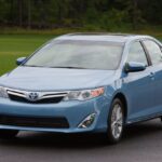 1-2012_Toyota_Camry_Hybrid_17_Cropped